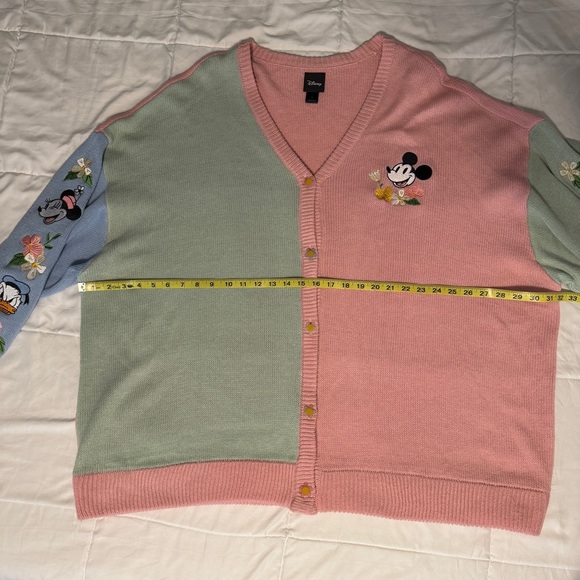 Disney Hot Topic Pastel Colorblock Cardigan Mickey Minnie Sweater Plus Size 5 - Picture 6 of 9